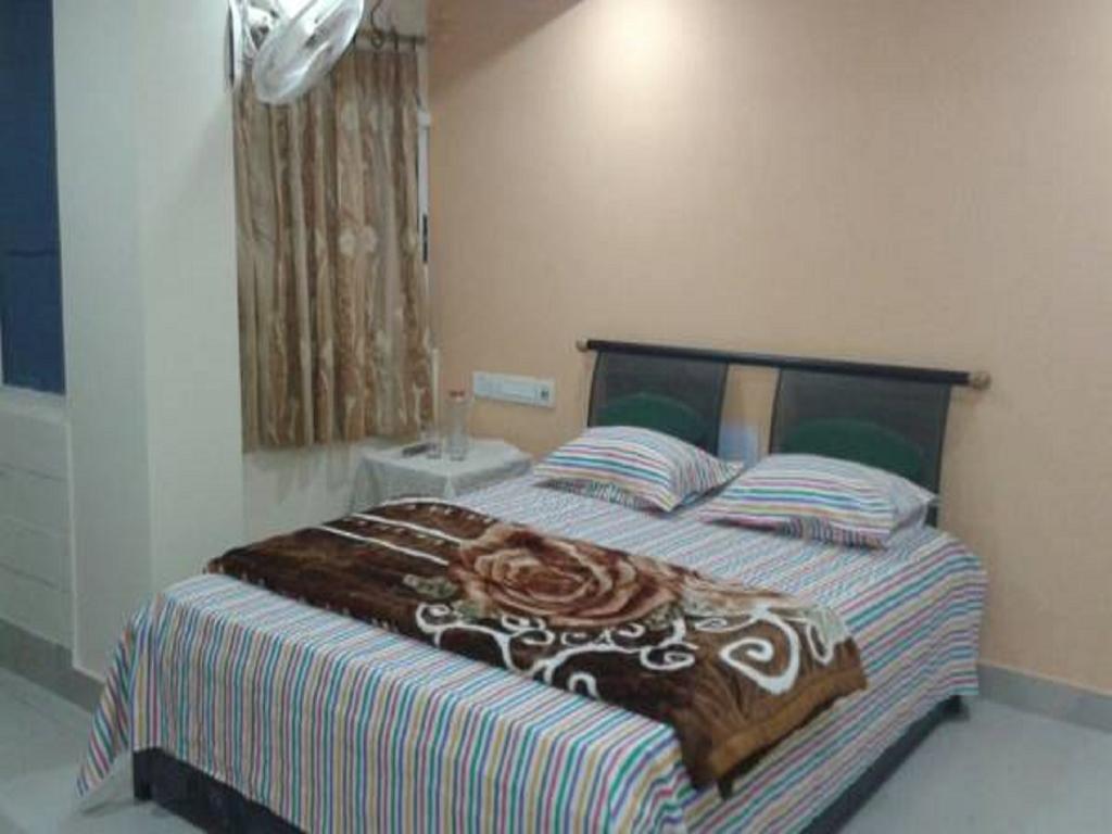 Marina Beach House Hotel Puri Buitenkant foto